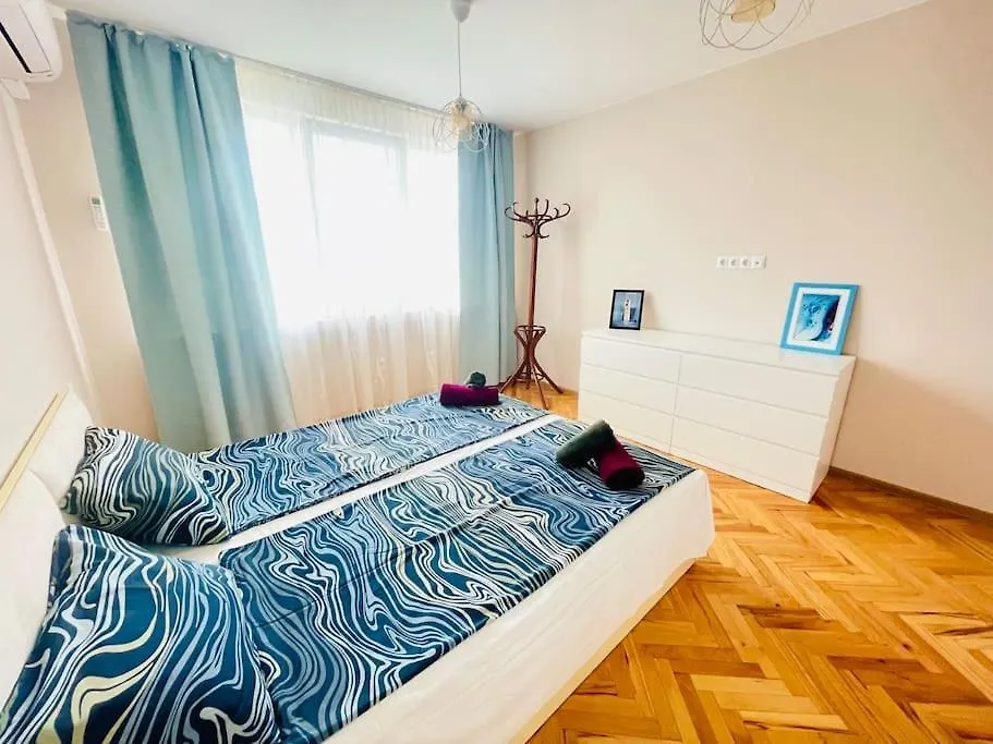 Apartment Sea Garden Paradise Varna