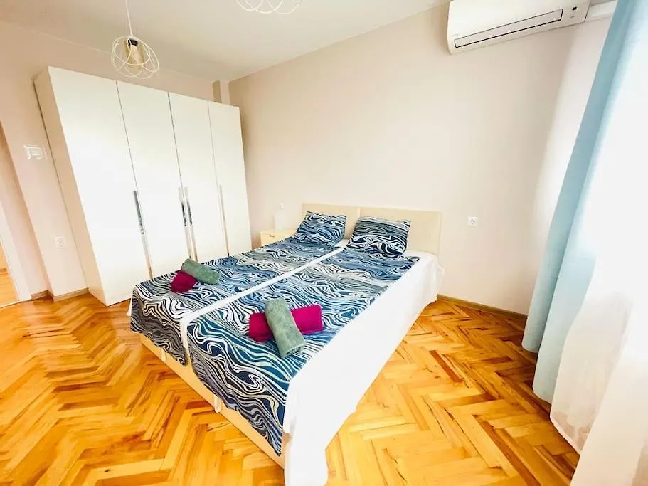 Apartment Sea Garden Paradise Varna