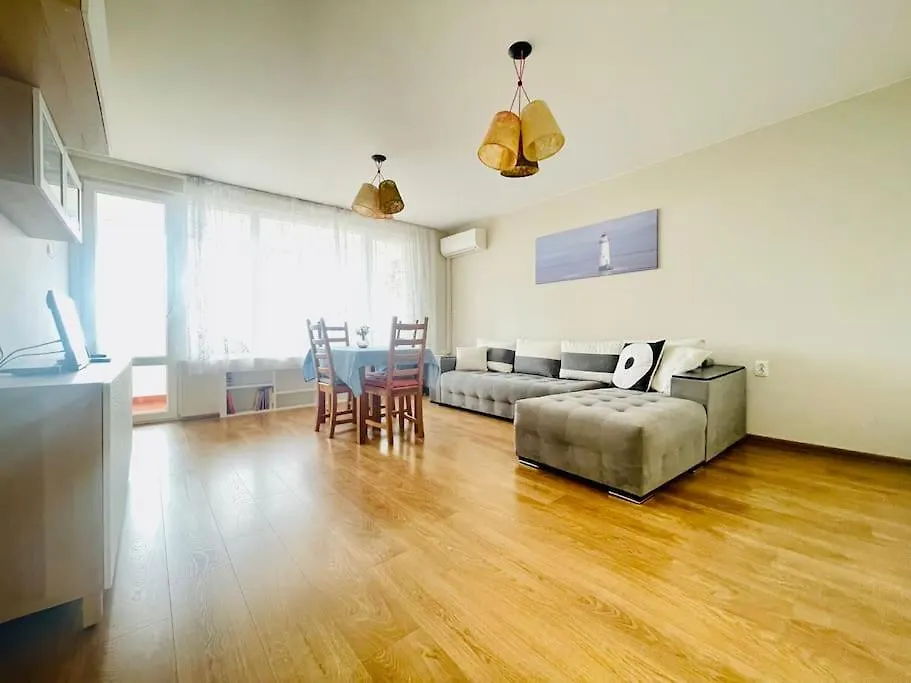 Apartment Sea Garden Paradise Varna